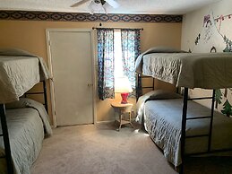 Auslander Condominiums