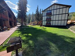 Auslander Condominiums