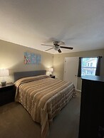 Auslander Condominiums