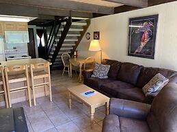 Auslander Condominiums