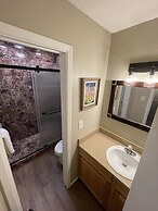 Auslander Condominiums