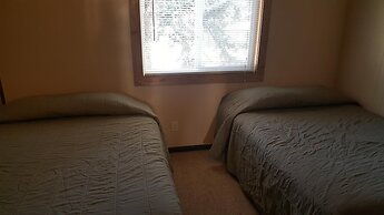 Auslander Condominiums