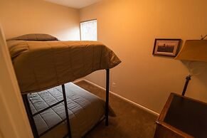 Auslander Condominiums