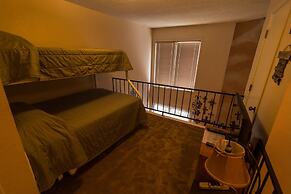 Auslander Condominiums