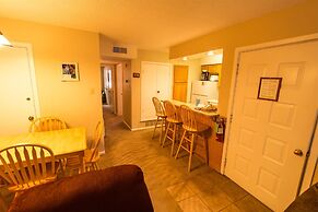 Auslander Condominiums