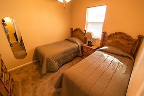 Auslander Condominiums