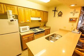 Auslander Condominiums