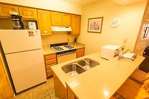 Auslander Condominiums