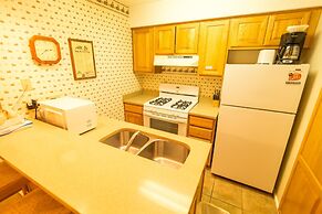 Auslander Condominiums