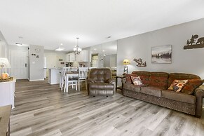 Ozark Escape at the Pointe