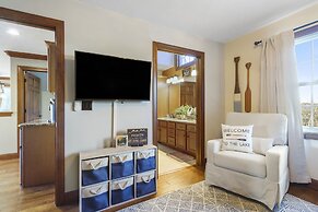 Table Rock Manor at Whitefish Bay