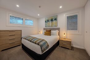 Marina Terrace Apartments