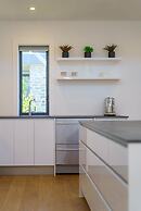 Marina Terrace Apartments