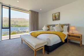 Marina Terrace Apartments