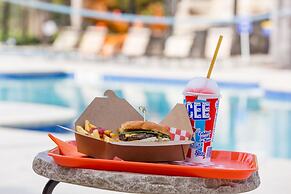 Vibrant Home With Spacious Pool!#6st5504