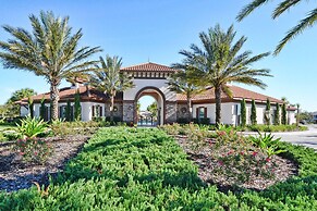 Vibrant Home With Spacious Pool!#6st5504