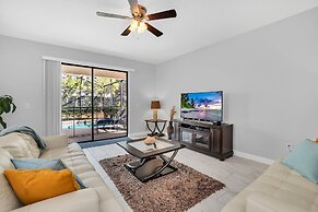 Vibrant Home With Spacious Pool!#6st5504