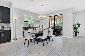 Vibrant Home With Spacious Pool!#6st5504