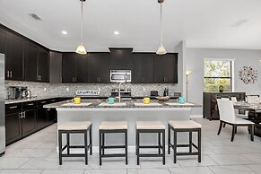 Vibrant Home With Spacious Pool!#6st5504