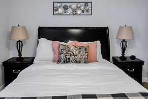 Vibrant Home With Spacious Pool!#6st5504