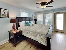 Mibc103-smiling Jacks Escape