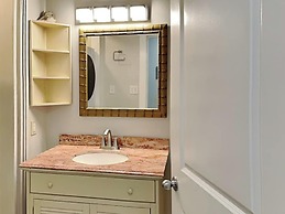 Mibc103-smiling Jacks Escape