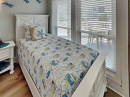 Mibc103-smiling Jacks Escape