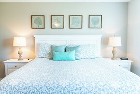 Ad651-sunny and Chairs