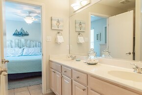 Ad651-sunny and Chairs