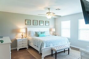 Ad651-sunny and Chairs