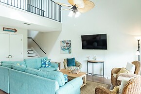 Ad651-sunny and Chairs