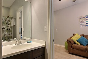 Gbc19-surfin' Seahorse