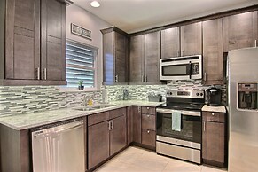 Gbc19-surfin' Seahorse