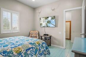 Avg307- The Hideaway