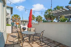 Avg307- The Hideaway