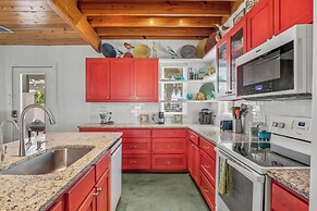 Avg307- The Hideaway