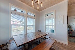 Ipe126-postcard From Paradise