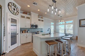 Ipe126-postcard From Paradise