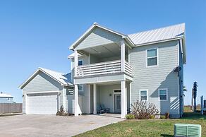 Ipe126-postcard From Paradise