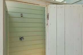 Ipe126-postcard From Paradise