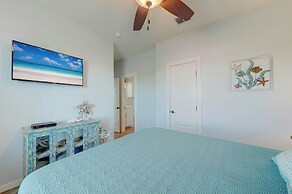 Ipe126-postcard From Paradise