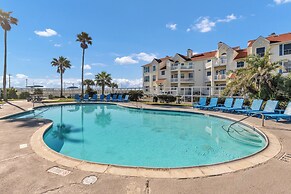 Npi152-toes In The Water