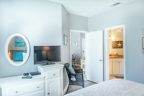 Npi152-toes In The Water