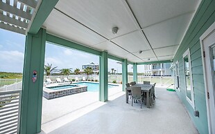 Ipe8125-all Decked Out