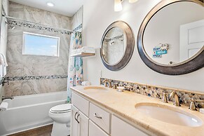 Ipe8121-beach-a-holic