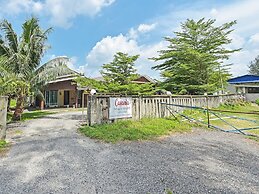 OYO HOME 90646 Casaria Paka Homestay