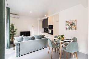 Succeed Campo Pequeno Apartments