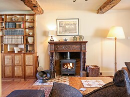 Aluric's Hall