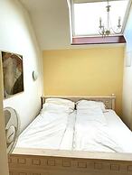 Vienna Christmas Market Rooftop Dollhouse 4 Couple