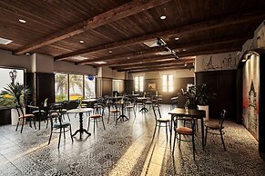 Times Corner Sorrento Boutique Hotel